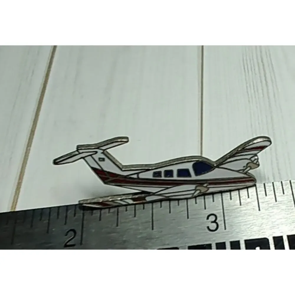 Beechcraft Duchess Model 76 BE-7 Twin-Engine Turboprop Airplane Enamel Pin